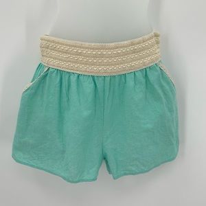 3/$15 22ND Shorts Size L Elastic Waist With Pockets Aqua Blue-Green Boho USA